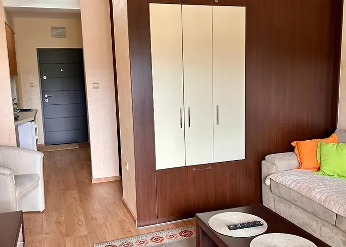 Daroteka * 兹拉蒂博尔